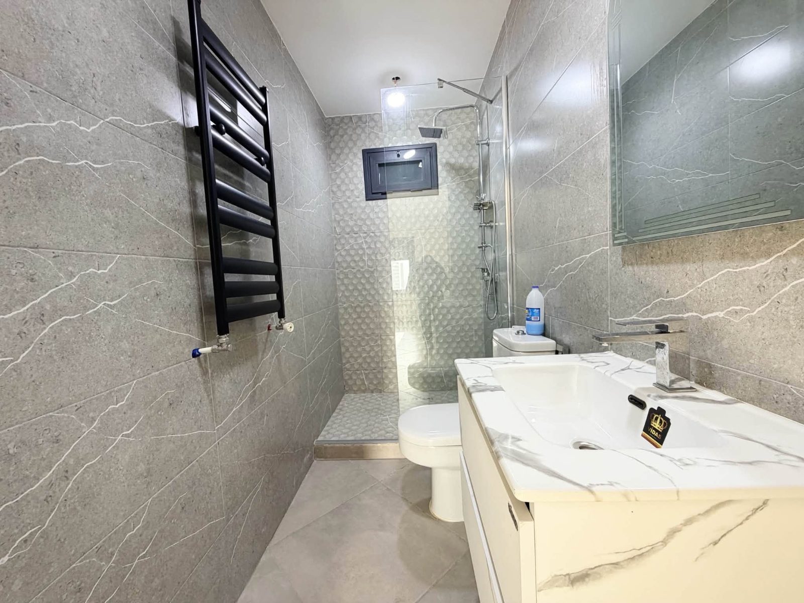 Appartement T4 vue mer à Gambetta — 105 m² à Gambetta, Oran – photo 15 sur 18