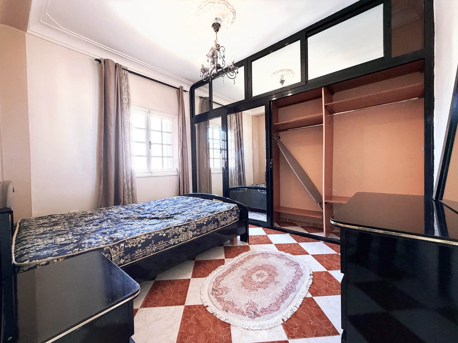 Appartement F4 meublé à Akid Lotfi à Akid Lotfi, Oran – photo 8 sur 12